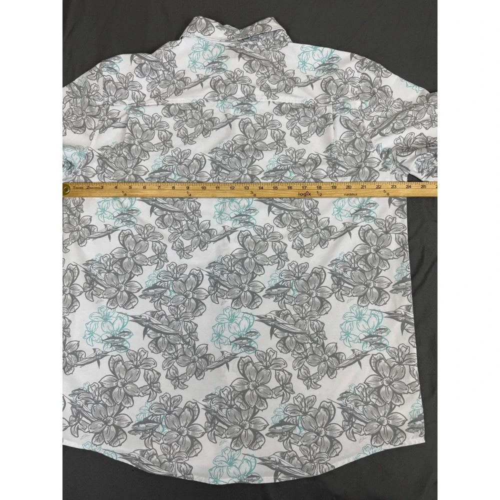 Lot of 2 Huk Fishing Shirts Mens Large Short Sleeve Button Down Floral Tropical - Picture 13 of 16